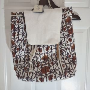 Universal thread bag